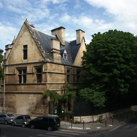 Place Paul Painleve - 4 Adults Parijs