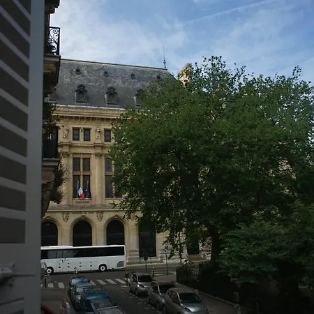Place Paul Painleve - 4 Adults Appartement Parijs