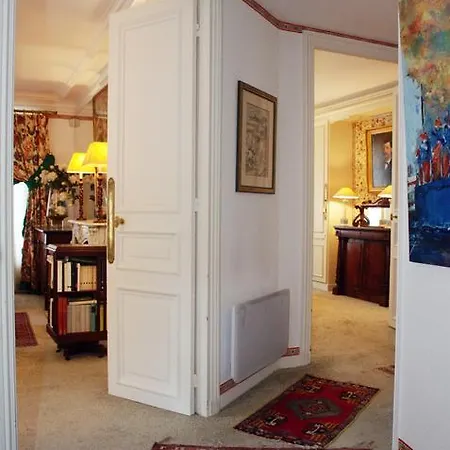 Place Paul Painleve - 4 Adults Appartement *