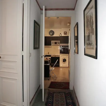 Place Paul Painleve - 4 Adults Appartement