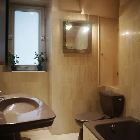 Place Paul Painleve - 4 Adults Appartement *