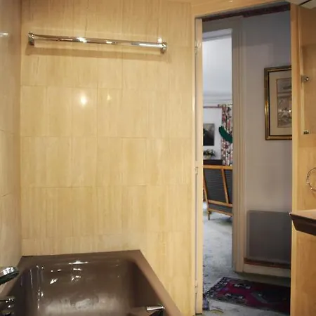 Place Paul Painleve - 4 Adults Appartement *